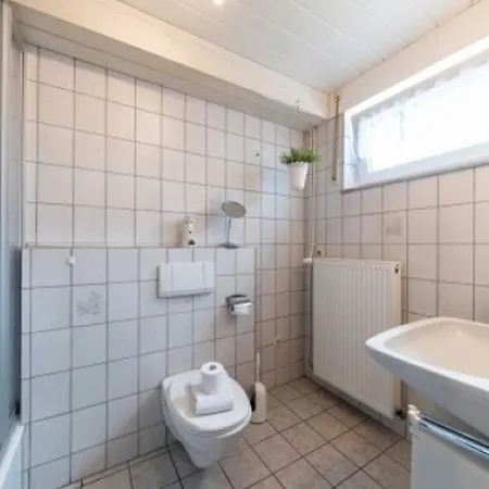 Luettje Strandhuus Holiday home